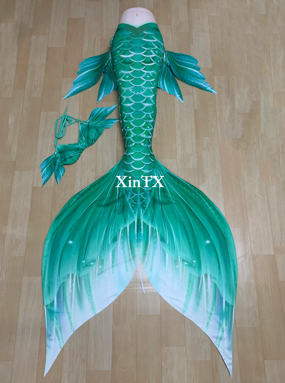 Adult Mermaid Tail Swimsuit wi - đánh giá và giá Aquarium & Marine Museum Universiti Malaysia Sabah Kota Kinabalu Sabah